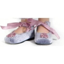 A Girl For All Time: 1940s Party Shoes And Feather Boa For 16 Inch British Dolls -Toy Doll World GUEST 199faf8e 4cfd 4b2d 9982 7114fb544d1d