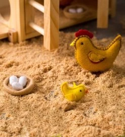 Magic Cabin - Wooden Chicken Coop And Felt Chickens Play Set Special For Kids -Toy Doll World GUEST 384903c6 608c 4b1d b9c9 66601d32e426 1