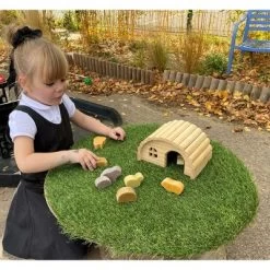 Yellow Door Little Lands – Pets, Set Of 8 Stone Figures -Toy Doll World GUEST 5e14402f 0b96 4f30 a7a3 fa18ee95bc56