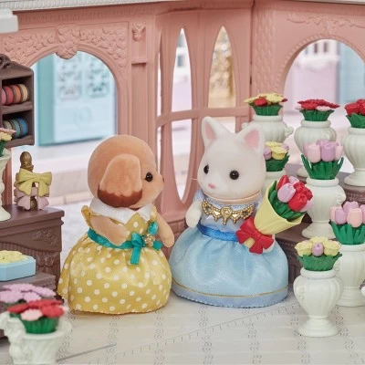 Calico Critters Town Series Dress Up Set, Blue And Yellow Fashion Doll Accessories 4 Calico Critters Town Series Dress Up Set, Blue And Yellow Fashion Doll Accessories - Image 2