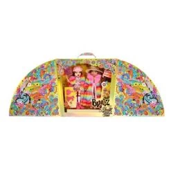 Bratz X JimmyPaul Designer Pride Roxxi & Nevra Dolls -Toy Doll World GUEST 6ffe2794 6dc6 48bf 8370 f82e27ef947d