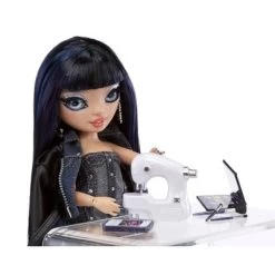 Rainbow High Kim - Denim Blue Fashion Doll -Toy Doll World GUEST a083a277 7234 4f0d 9d76 0981dc0a5f6d