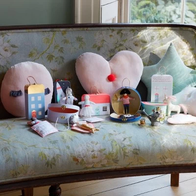 Meri-Meri Meri Meri Matilda Mini Suitcase Doll (Pack Of 1) 9 Meri-Meri Meri Meri Matilda Mini Suitcase Doll (Pack Of 1) - Image 7