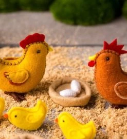 Magic Cabin - Wooden Chicken Coop And Felt Chickens Play Set Special For Kids -Toy Doll World GUEST dd669fe4 7eb9 4a09 8a5b 630666f15a49 1